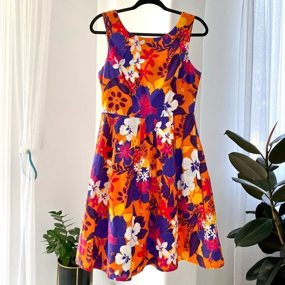 NWOT P.A.R.O.S.H Sleeveless A-Line Floral Dress, Size S